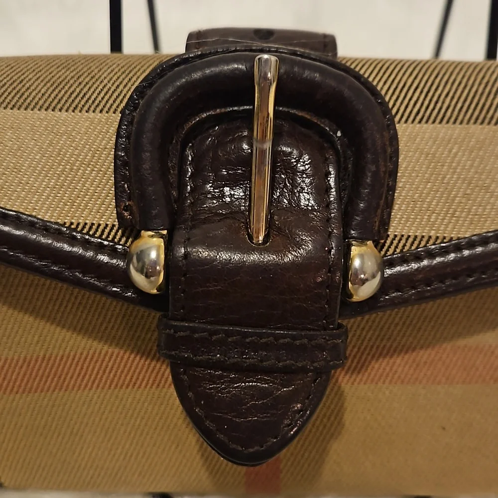 Burberry Tan Plaid Canvas Wallet with Dark Brown Leather Buckle - Picture 13 of 13